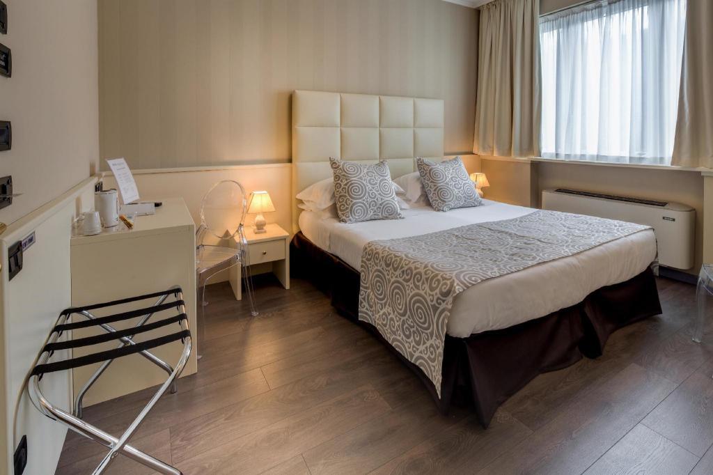 Hotel Nuovo Garlate Esterno foto