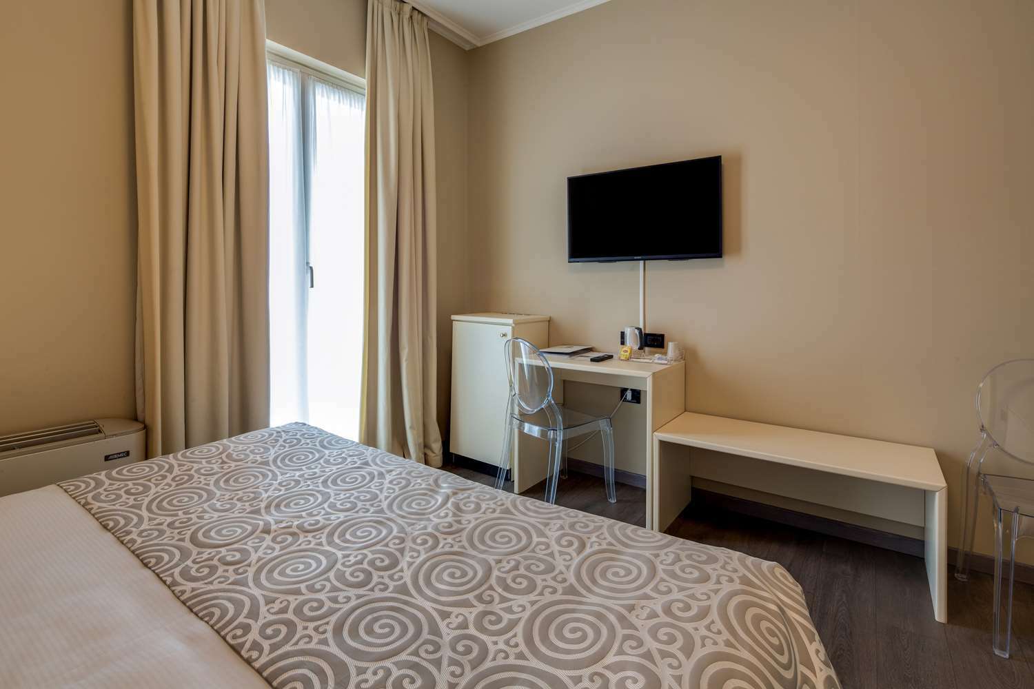 Hotel Nuovo Garlate Esterno foto